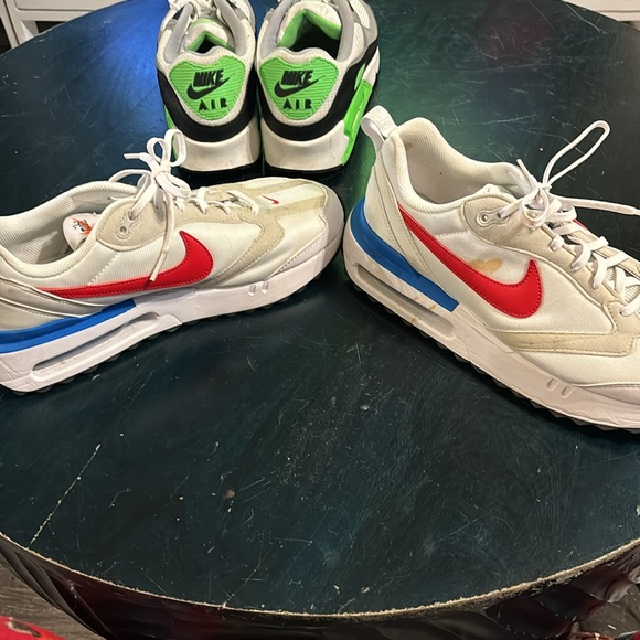 Nike size 11 - Picture 3 of 4